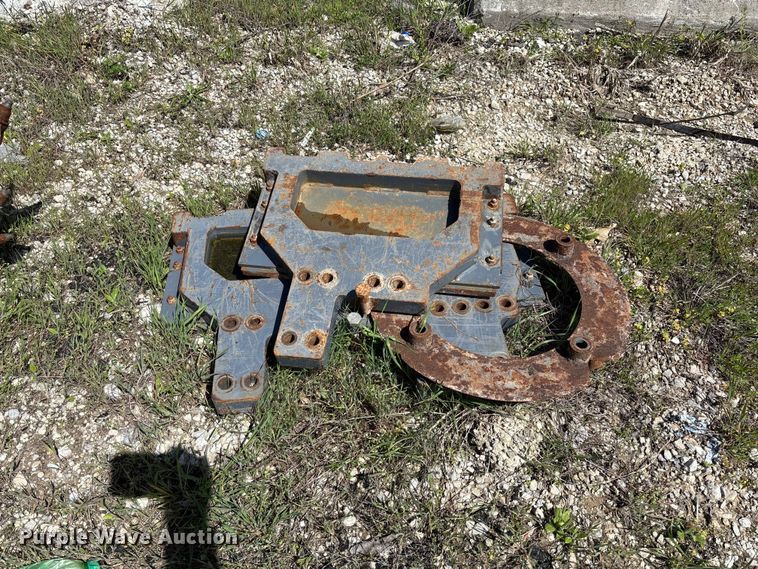 image for item FC5592 2016 Wirtgen W120CFi milling machine