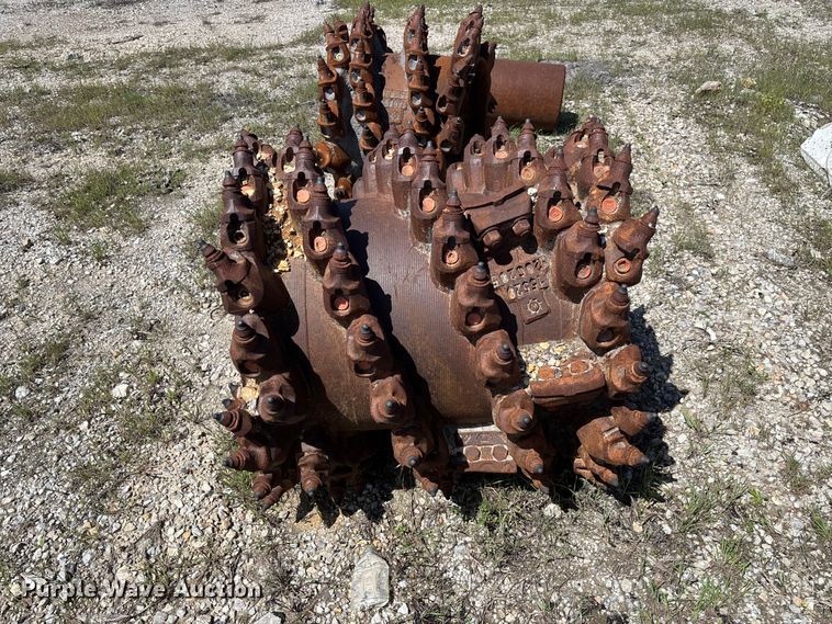 image for item FC5592 2016 Wirtgen W120CFi milling machine