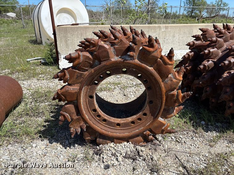 image for item FC5592 2016 Wirtgen W120CFi milling machine