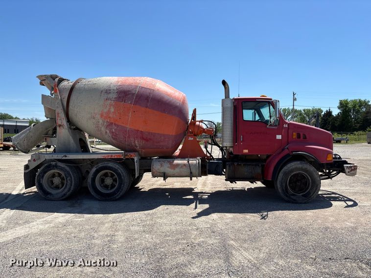 image for item FC5594 1998 Ford LT8513 ready mix truck