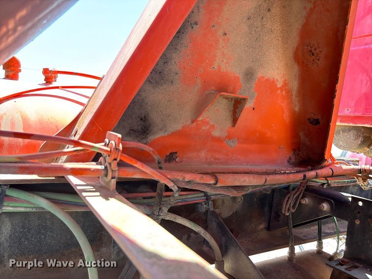 image for item FC5594 1998 Ford LT8513 ready mix truck