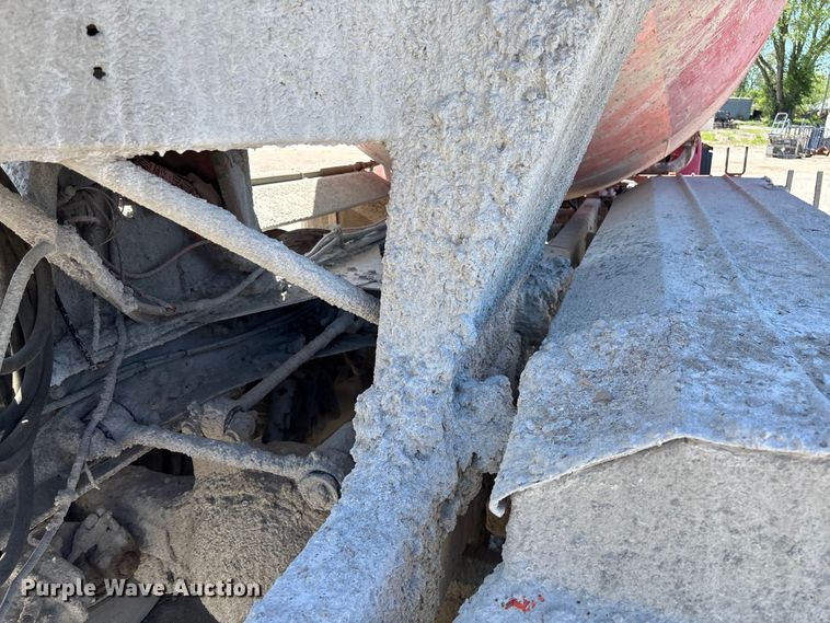 image for item FC5594 1998 Ford LT8513 ready mix truck