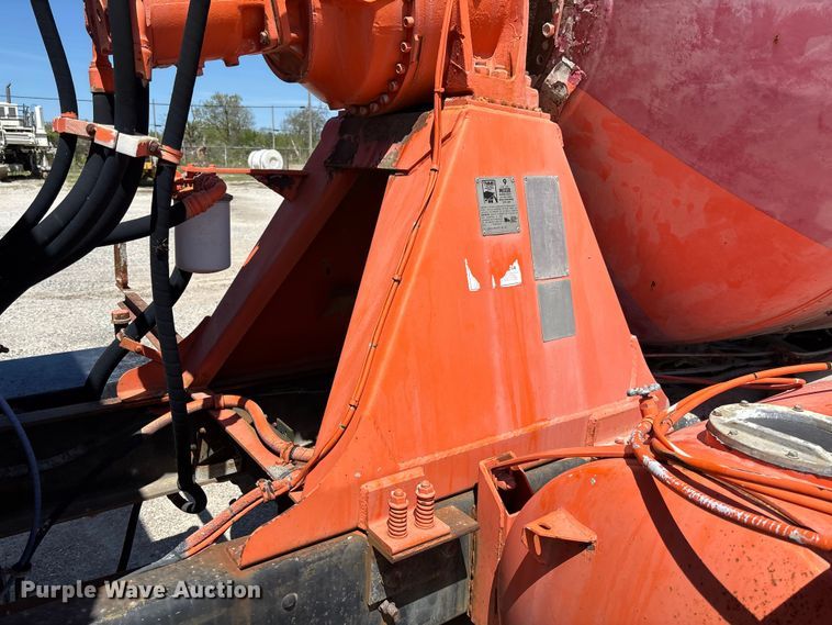 image for item FC5594 1998 Ford LT8513 ready mix truck
