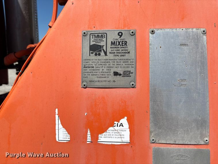 image for item FC5594 1998 Ford LT8513 ready mix truck