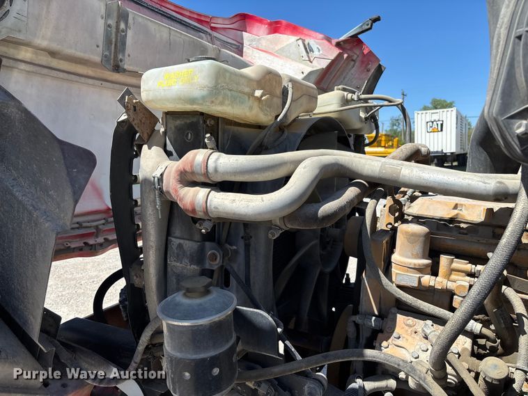 image for item FC5594 1998 Ford LT8513 ready mix truck