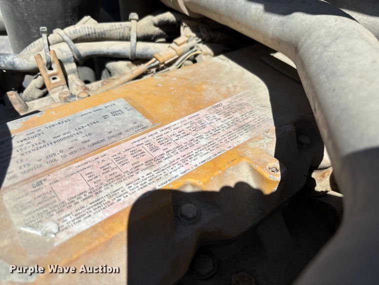 image for item FC5594 1998 Ford LT8513 ready mix truck