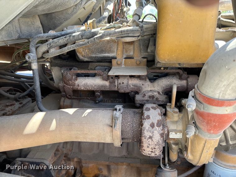 image for item FC5594 1998 Ford LT8513 ready mix truck