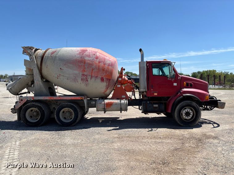 image for item FC5595 2001 Sterling L8500 ready mix truck