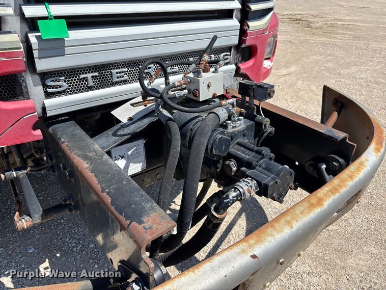 image for item FC5595 2001 Sterling L8500 ready mix truck