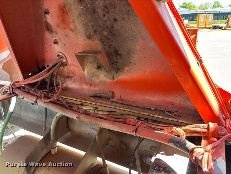 image for item FC5595 2001 Sterling L8500 ready mix truck