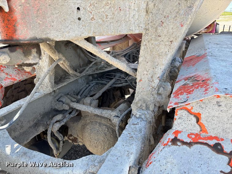image for item FC5595 2001 Sterling L8500 ready mix truck