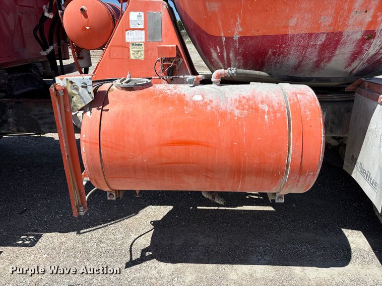 image for item FC5595 2001 Sterling L8500 ready mix truck