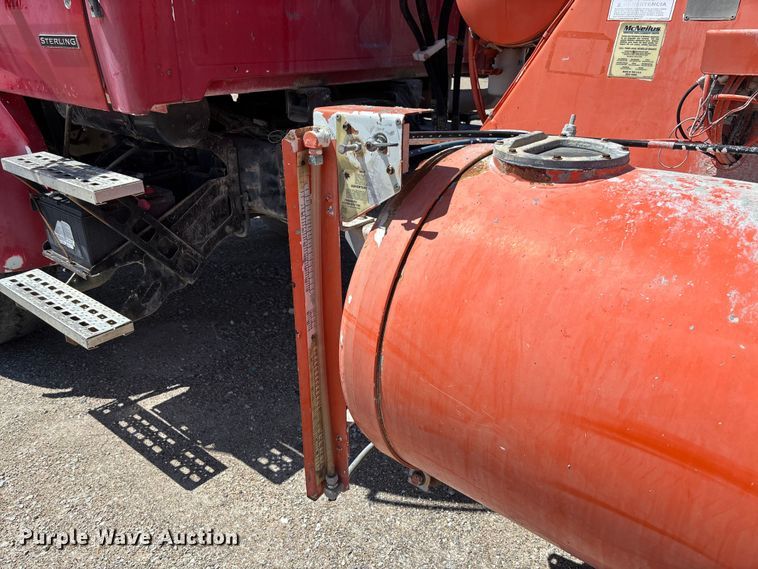 image for item FC5595 2001 Sterling L8500 ready mix truck