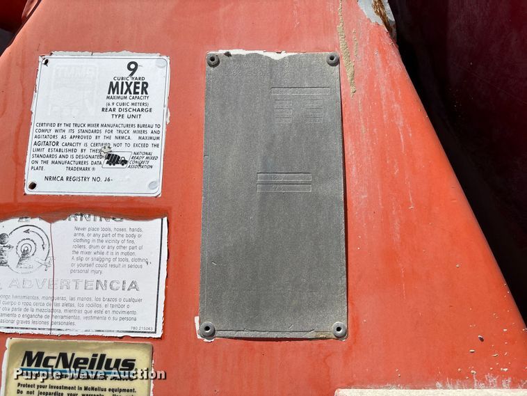 image for item FC5595 2001 Sterling L8500 ready mix truck