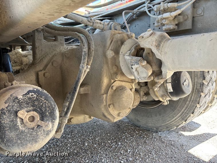 image for item FC5595 2001 Sterling L8500 ready mix truck