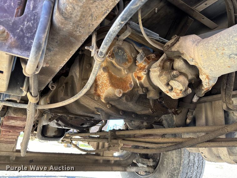 image for item FC5595 2001 Sterling L8500 ready mix truck