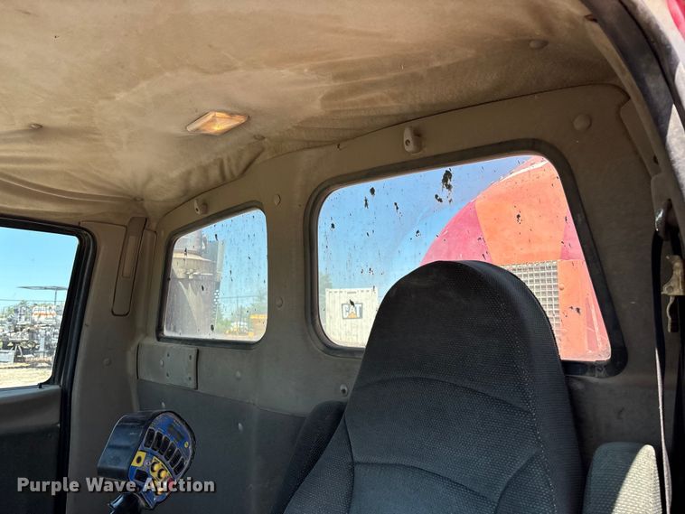 image for item FC5595 2001 Sterling L8500 ready mix truck