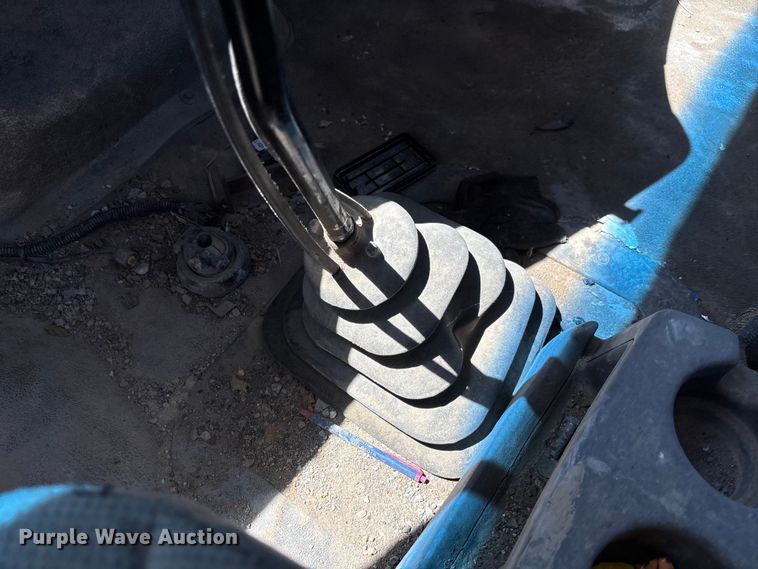 image for item FC5595 2001 Sterling L8500 ready mix truck