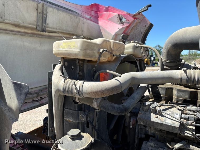 image for item FC5595 2001 Sterling L8500 ready mix truck
