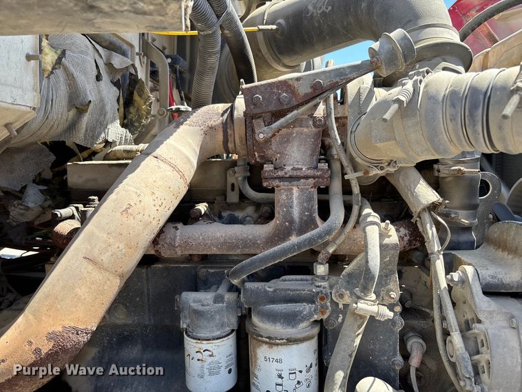 image for item FC5595 2001 Sterling L8500 ready mix truck