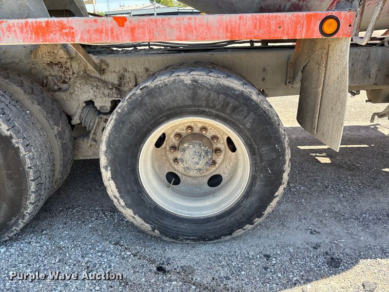 image for item FC5595 2001 Sterling L8500 ready mix truck