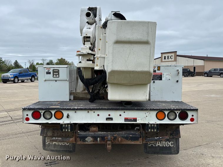 image for item FC5601 2016 Ford F550 Super Duty XL bucket truck