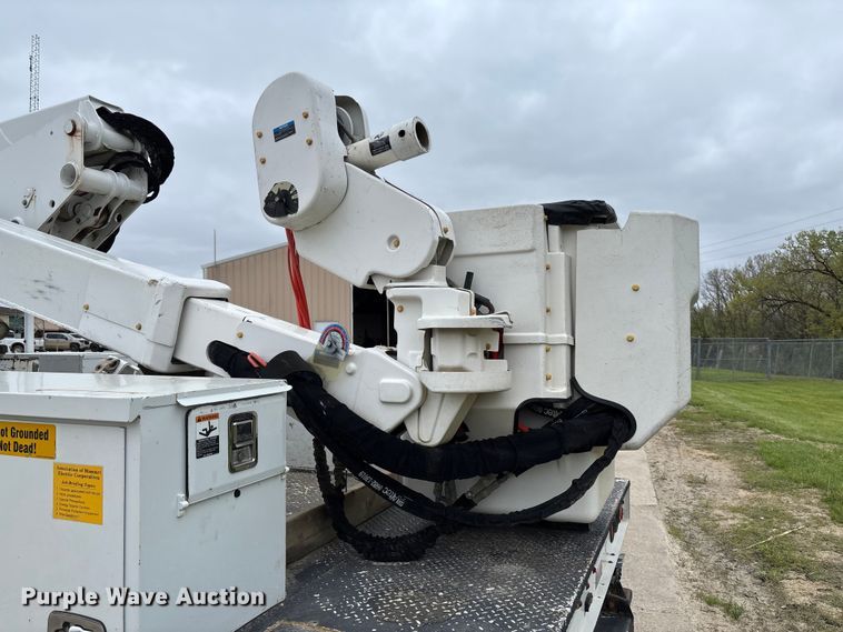 image for item FC5601 2016 Ford F550 Super Duty XL bucket truck