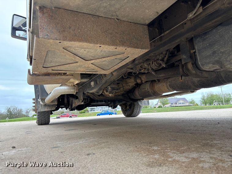 image for item FC5601 2016 Ford F550 Super Duty XL bucket truck