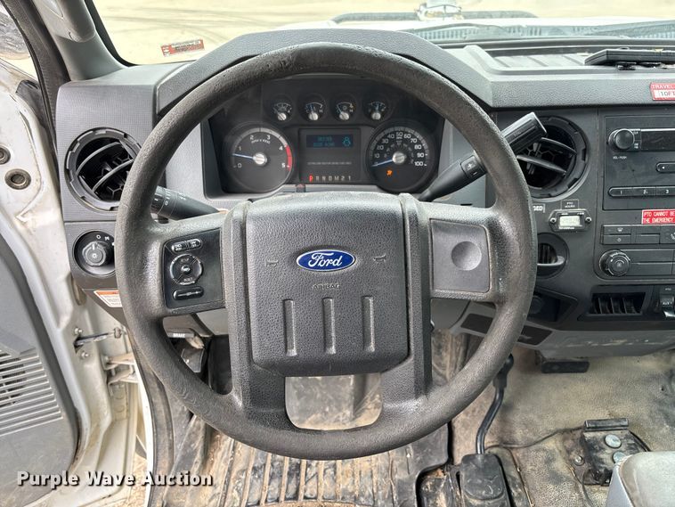 image for item FC5601 2016 Ford F550 Super Duty XL bucket truck