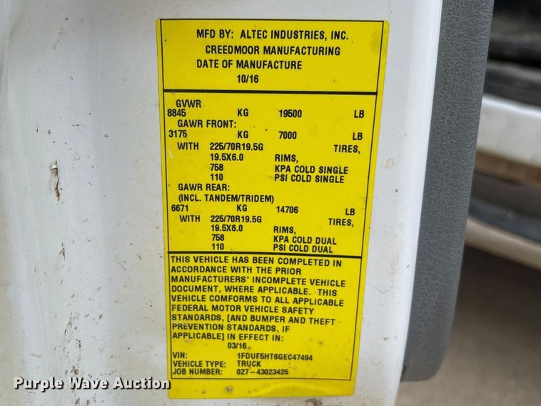 image for item FC5601 2016 Ford F550 Super Duty XL bucket truck