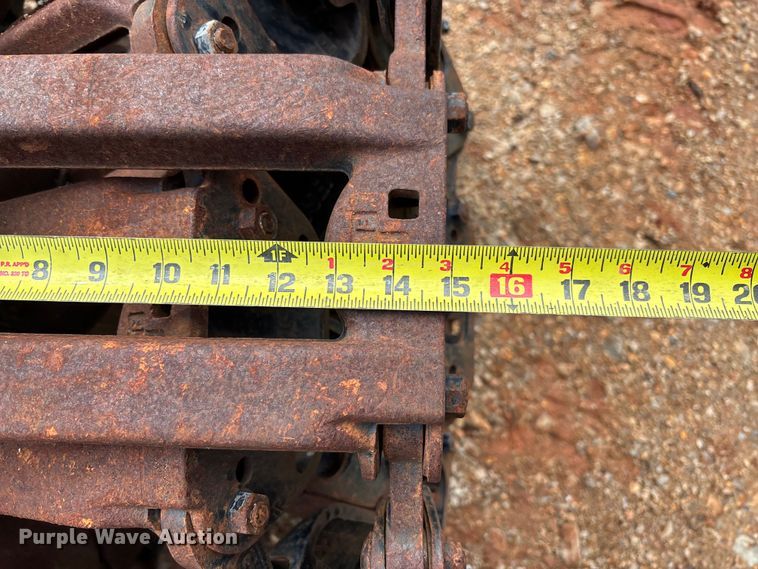 image for item FC5675 Grouser over the tire tracks