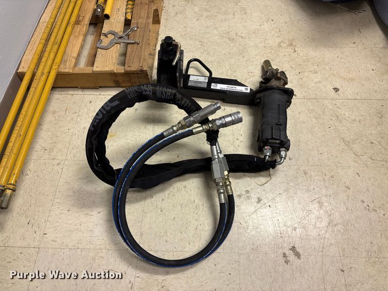 image for item FC5676 Toro 22978 boring unit attachment