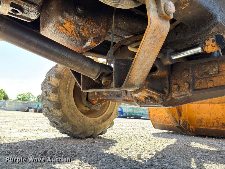 image for item FC5713 1994 Case 580 Super K Backhoe