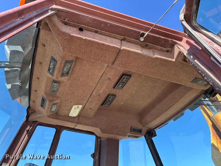 image for item FC5713 1994 Case 580 Super K Backhoe