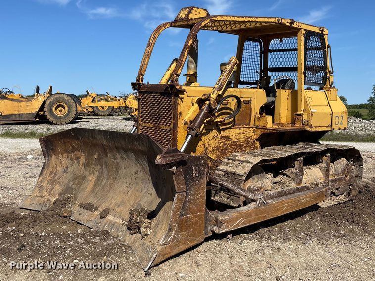 image for item FC5714 1989 Komatsu D53A-17 dozer