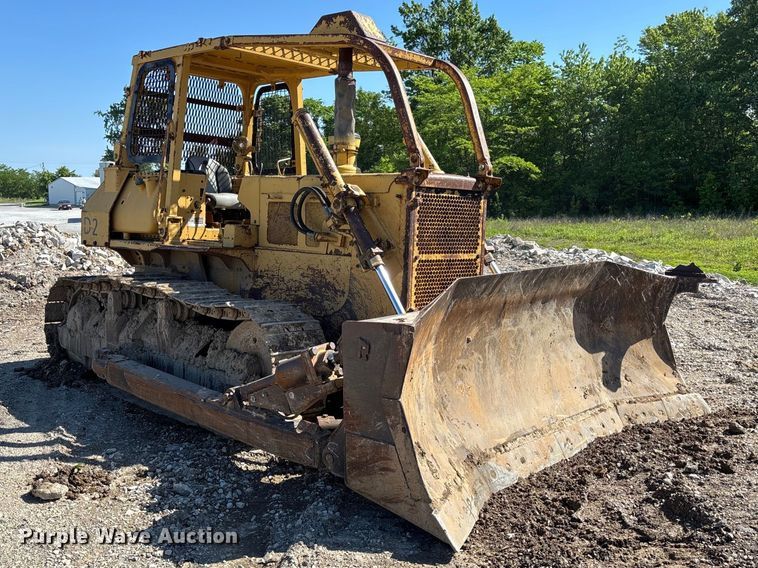 image for item FC5714 1989 Komatsu D53A-17 dozer