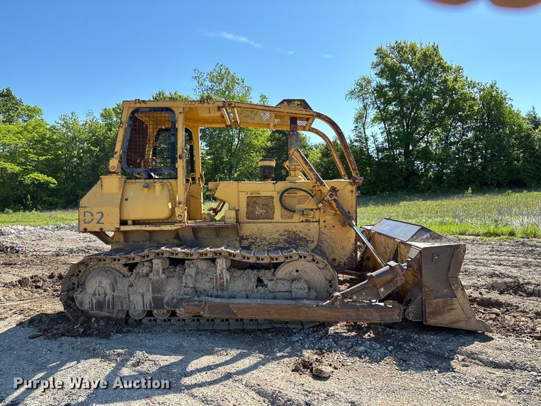 image for item FC5714 1989 Komatsu D53A-17 dozer