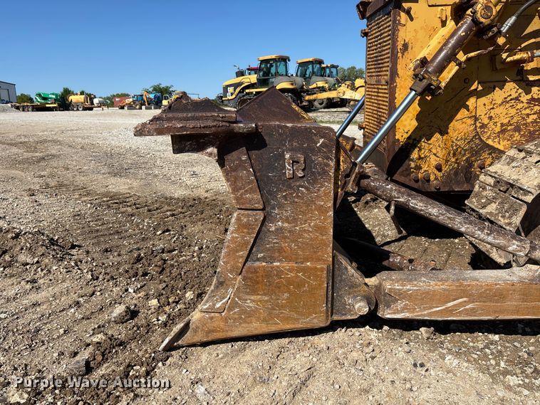 image for item FC5714 1989 Komatsu D53A-17 dozer