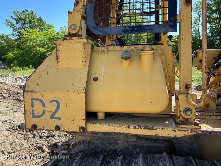 image for item FC5714 1989 Komatsu D53A-17 dozer