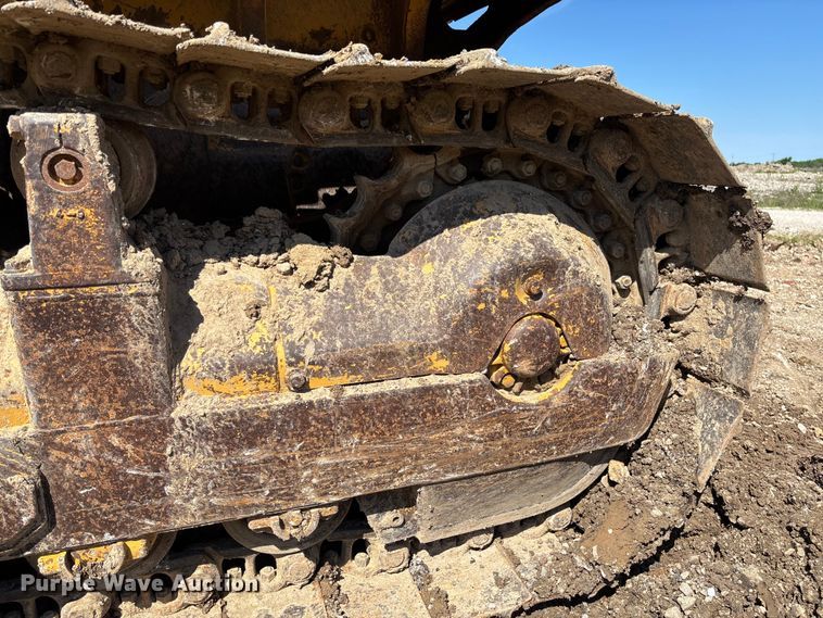 image for item FC5714 1989 Komatsu D53A-17 dozer