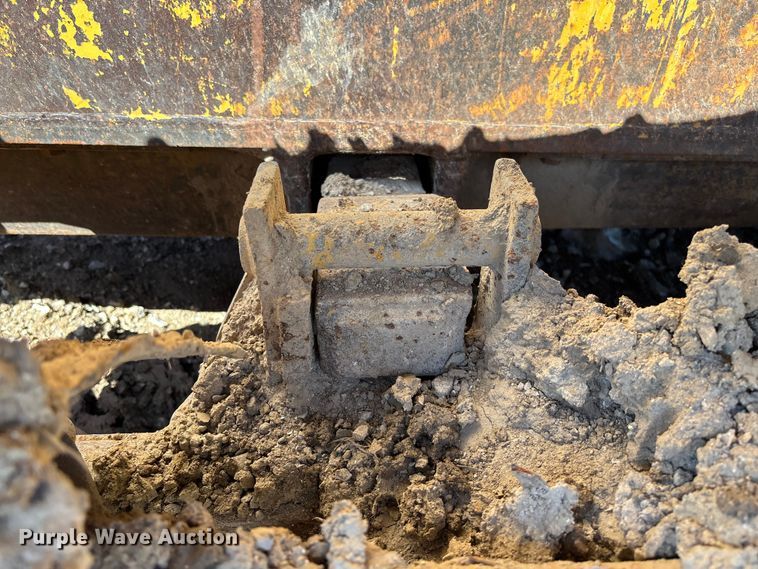 image for item FC5714 1989 Komatsu D53A-17 dozer