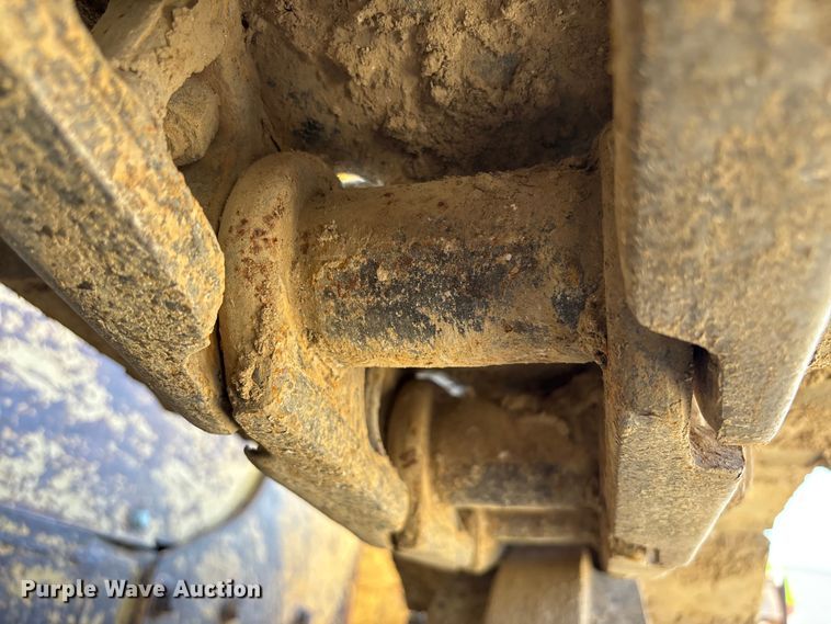 image for item FC5714 1989 Komatsu D53A-17 dozer