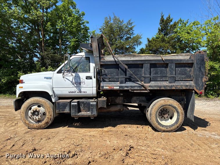 image for item FC5715 1996 Chevrolet C7 dump truck