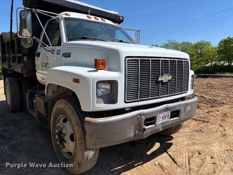 image for item FC5715 1996 Chevrolet C7 dump truck