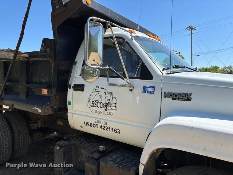 image for item FC5715 1996 Chevrolet C7 dump truck