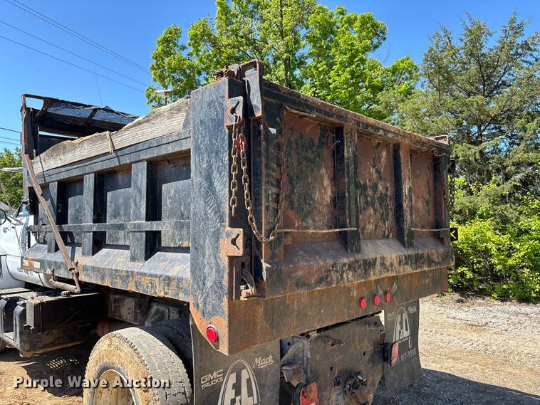 image for item FC5715 1996 Chevrolet C7 dump truck