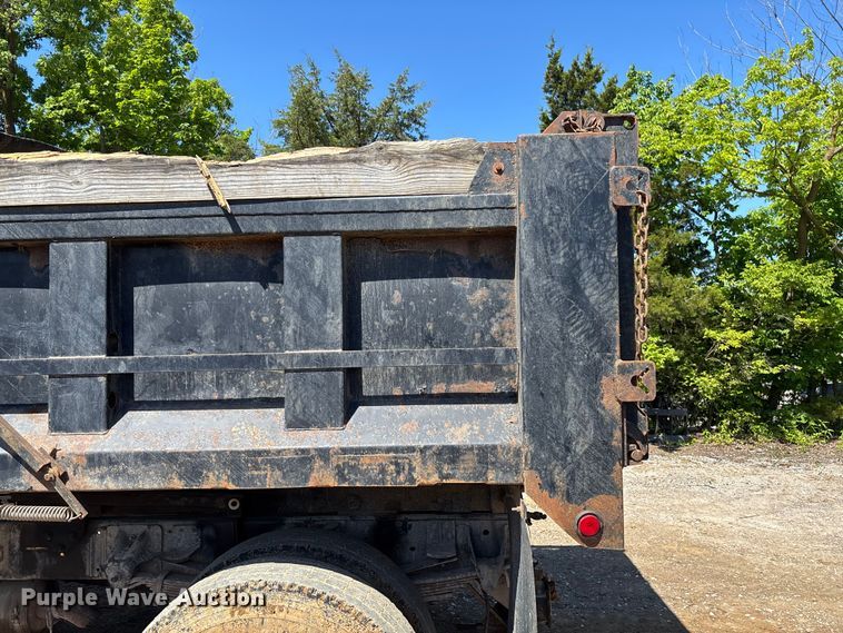 image for item FC5715 1996 Chevrolet C7 dump truck