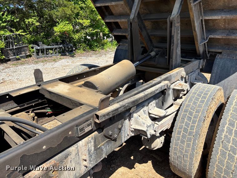 image for item FC5715 1996 Chevrolet C7 dump truck