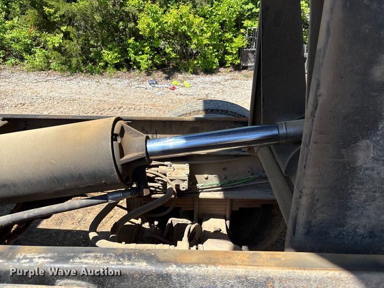 image for item FC5715 1996 Chevrolet C7 dump truck