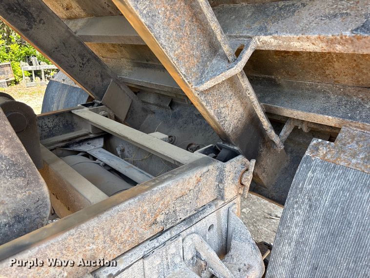 image for item FC5715 1996 Chevrolet C7 dump truck